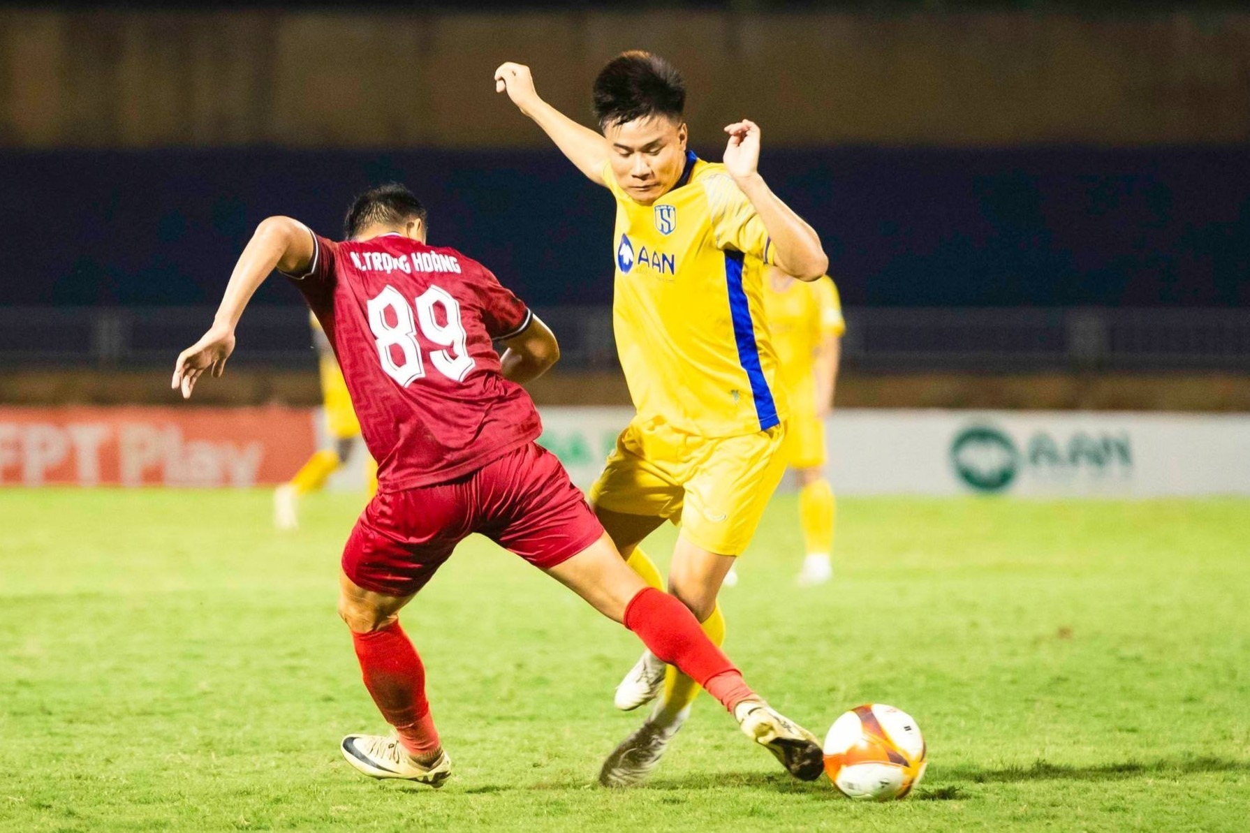 nhan-dinh-soi-keo-ha-tinh-vs-slna-luc-18h00-ngay-28-2-2026-2