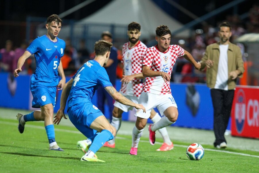 Croatia vs Slovenia (01:45 – 08/06)